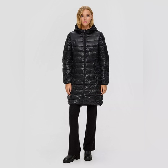 s.Oliver Womens Medium Quilted coat with a pouch - black NWOT - Picture 2 of 10